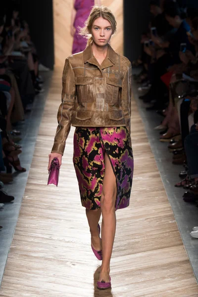 Look 20